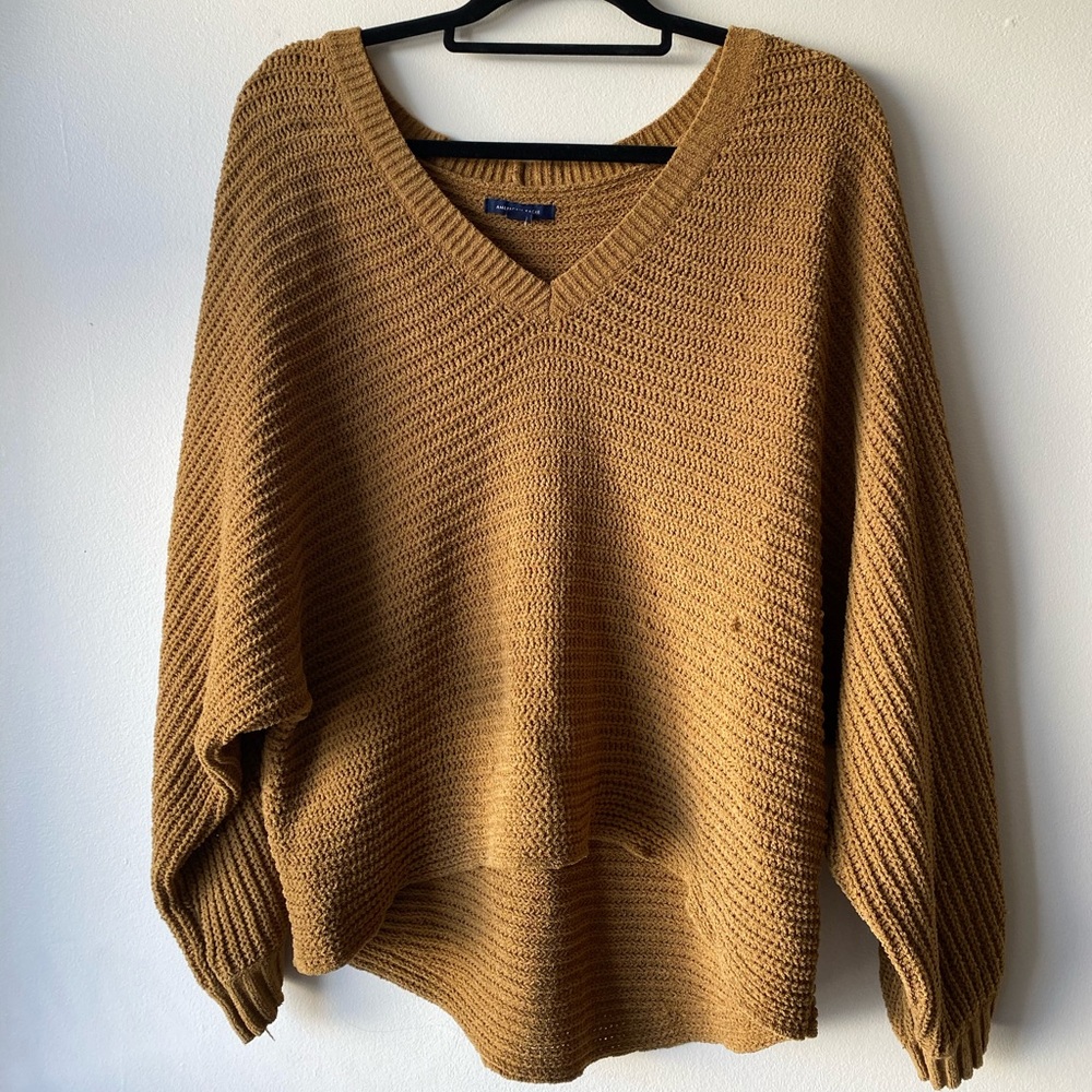American Eagle Crop sweater